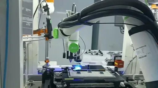 AI 螺丝锁付工作站演示封面
